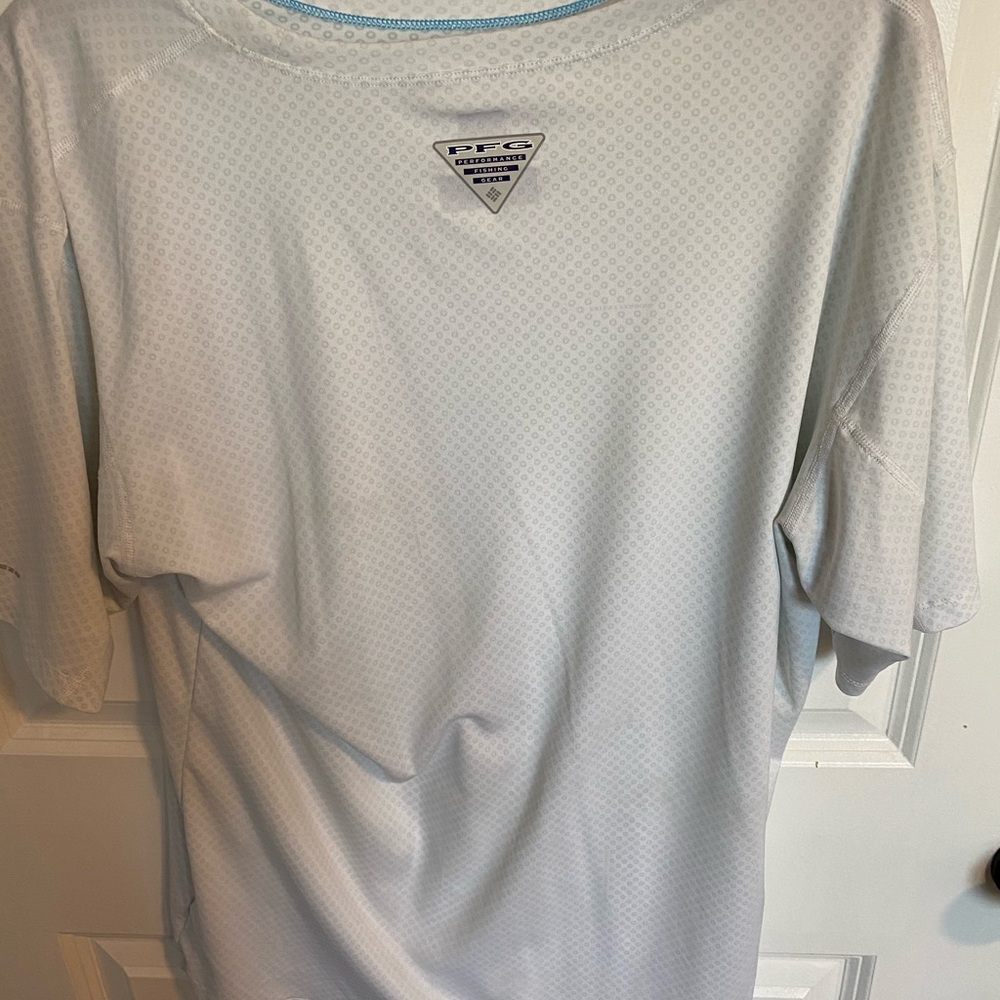 Men’s Columbia dry fit - Picture 2 of 3